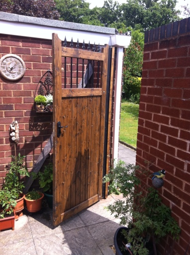 Example of our Newton style Side Gate