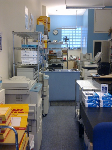 ScottishPrint / The Copy Bureau Graphics - Quick Printing - Interior.