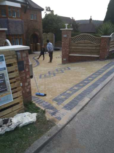 image3
