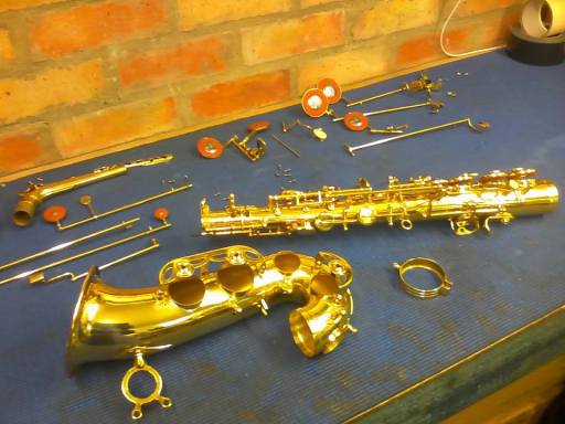 We repair and service Woodwind Instruments