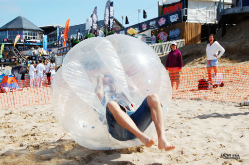 Having a Ball at Boardmaster 2011 - Bumper-Balls