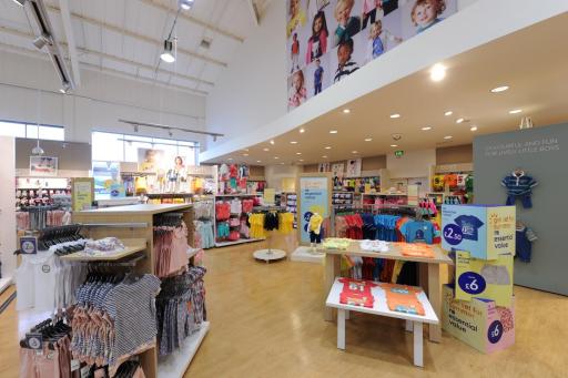Leeds childrens clothes