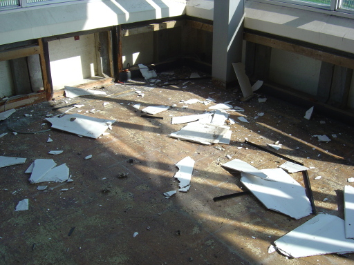 AIB, Uncontrolled Removal creating Asbestos contamination