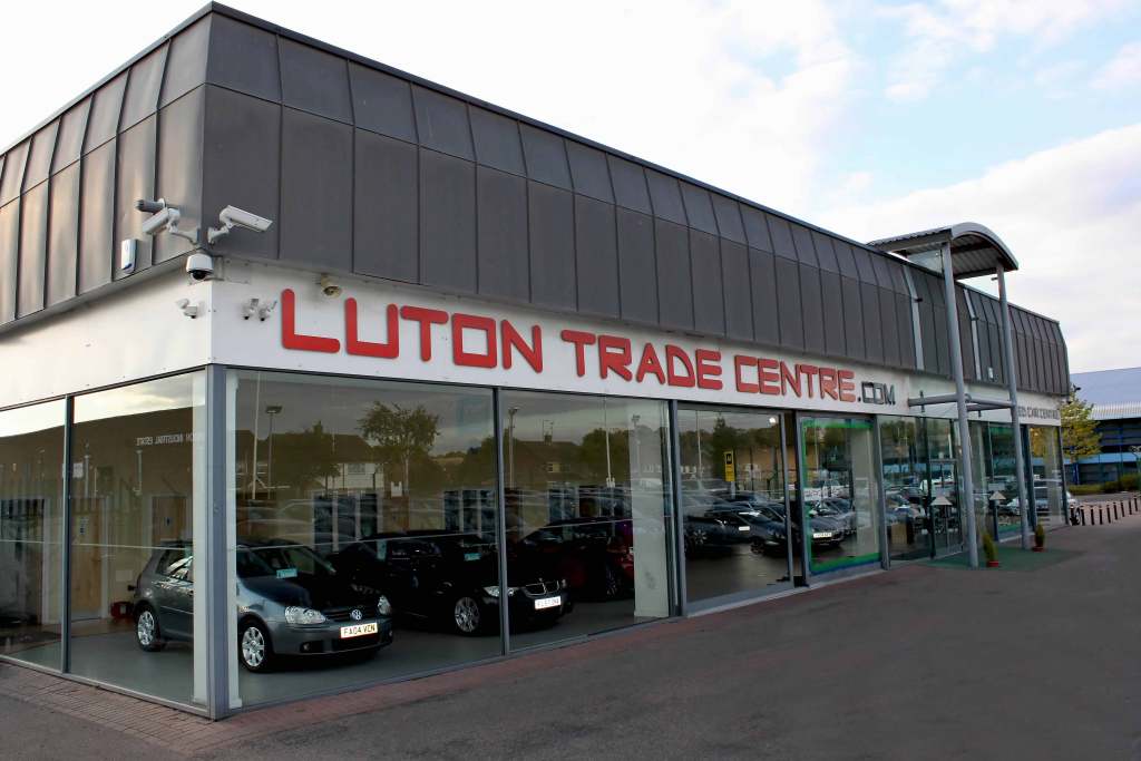 Luton Trade Centre Ltd Car Sales & Finance Luton & Dunstable Dencora
