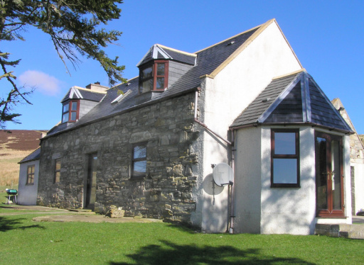 Folds Cottage sleeps 2-8 (3 Bedrooms &amp; 2 Bathrooms)Glenlivet