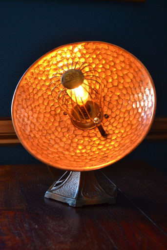 'Retro-electro' Table lamp