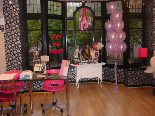Nail Salon