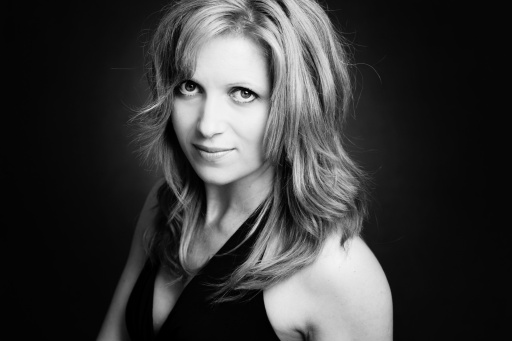 Wedding soloist, professional opera singer, Eloise Routledge