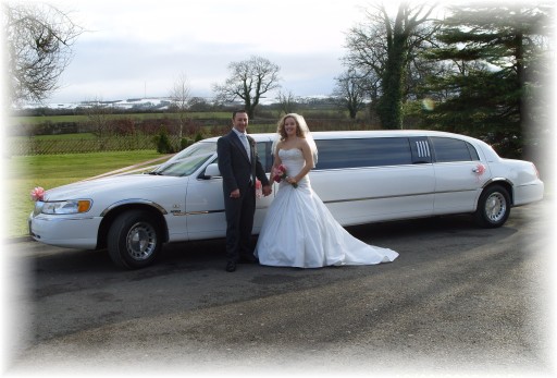 8 Seater Luxury Stretch Limo available for any Occasion