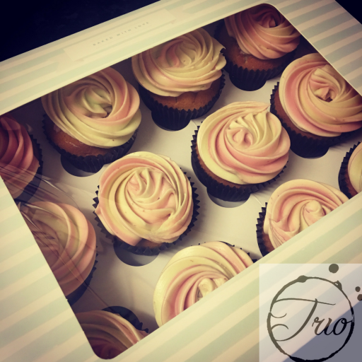 pink cupcakes