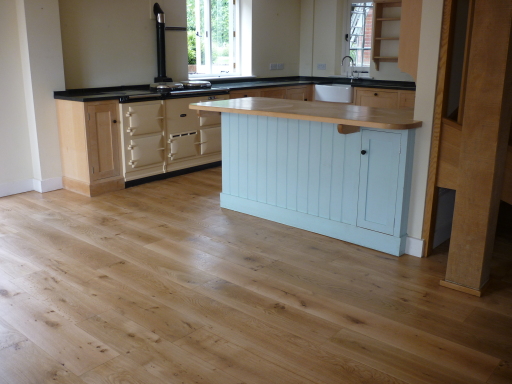 Solid Wood Kitchen and Oak Floor, finished with Bona Traffic Lacquer