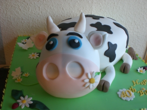 Cow cake