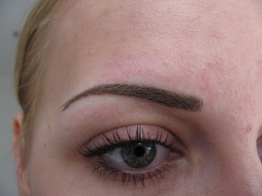 Picture of Hair Strokes Eyebrows after Procedure