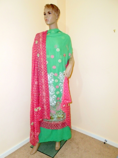 Designer salwar kameez