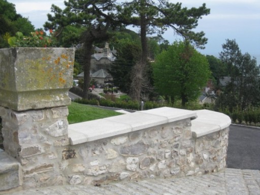 Broadhayes Split Flint is Ideal for walling