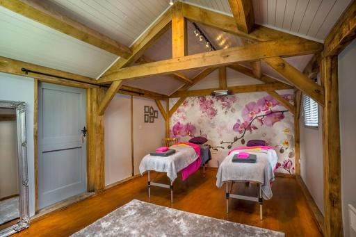 Interior Photography - Beauty Room