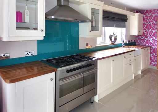 Ral 5018 - Turquoise Blue Splashback with up stands recently fitted,beautiful shabby chic
