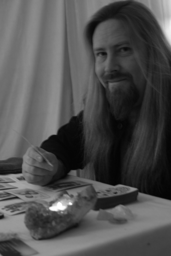 vincent tarot &amp; rune reading