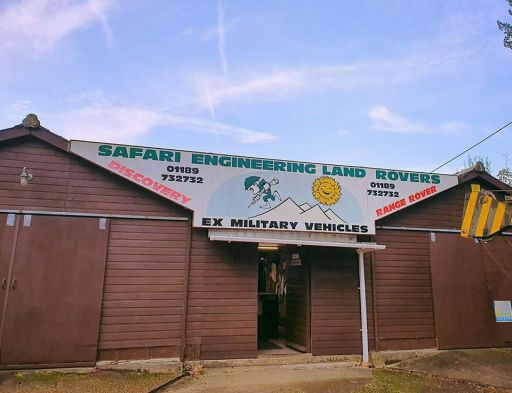 Safari Engineering Land Rover Experts in Eversley