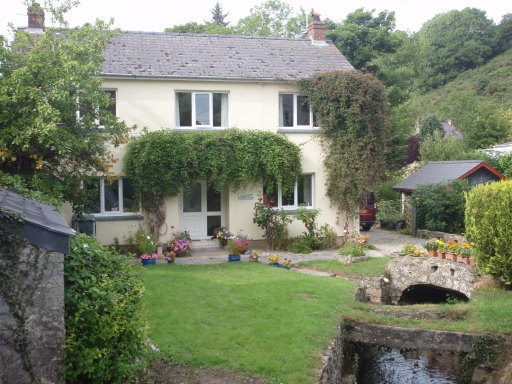 Glan Yr Afon B&amp;B. Moylegrove ,Pembrokeshire