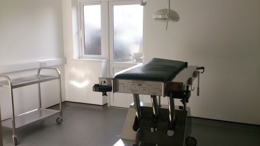 Our brand new operating theatre at Stretcholt, for all your dogs and cats operations.