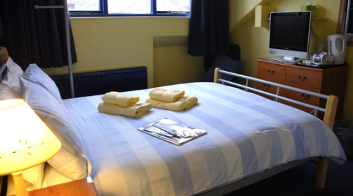 HELVELLYN-DOUBLE EN-SUITE ROOM.