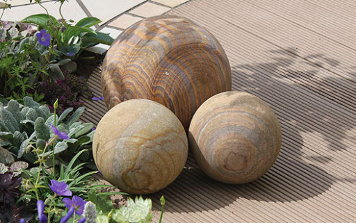 Feature Stones