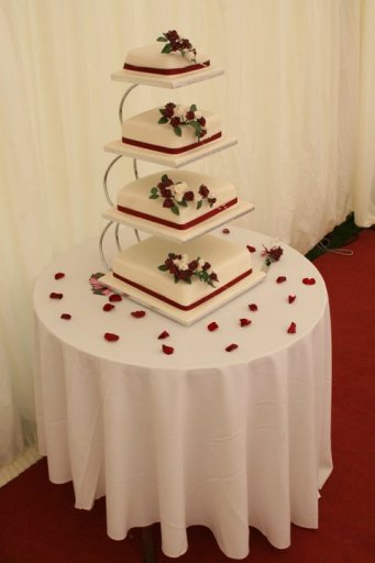 4 tier wedding cake with sugar flowers