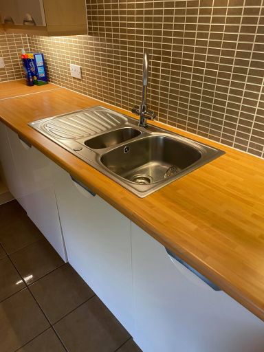 kitchen deep clean