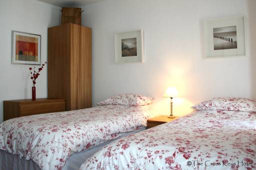 Standard twin room