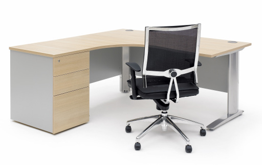 Evo desks by Mobili