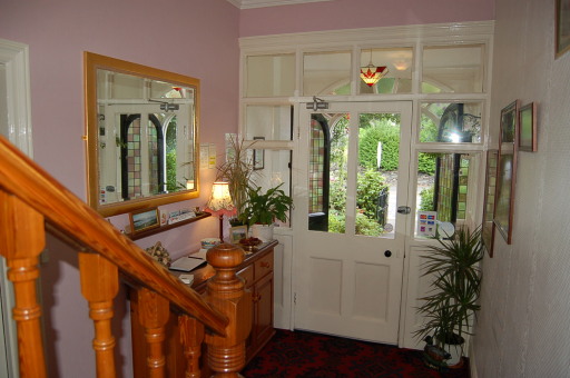 Kenilworth's entrance hall