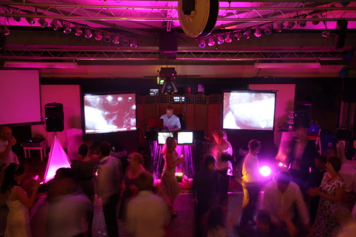 Maxims Disco &amp; PhotoShow in action!