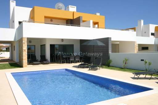 Luxury villa with private pool in Gale near Albufeira