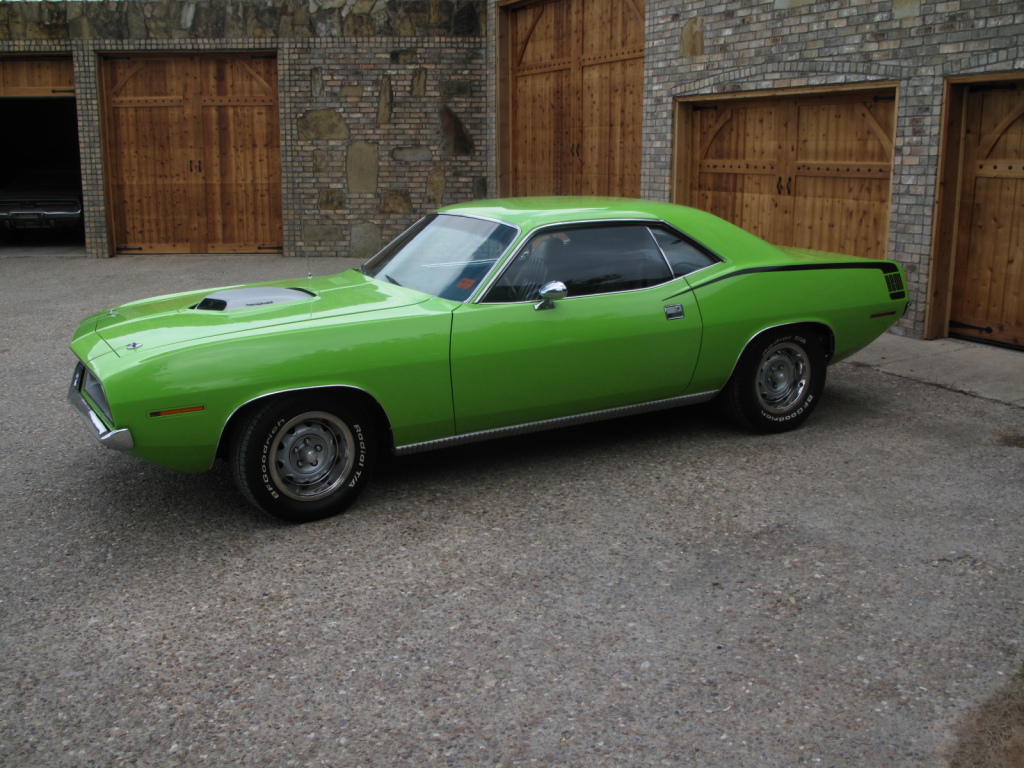 Classic Car Liquidators 4501 W. Houston St., Sherman, TX, 75092