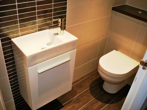 Cloakroom design and Installation