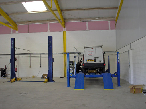 Lifts and Wheel Alignment