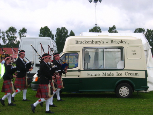 Summer events 01472-825842