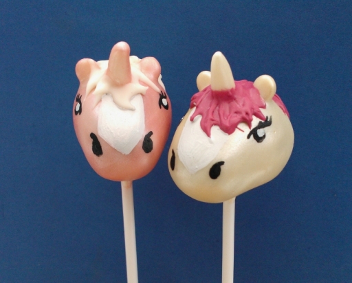 Unicorn Cake Pops