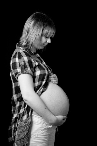 Mum &amp; Bump photography