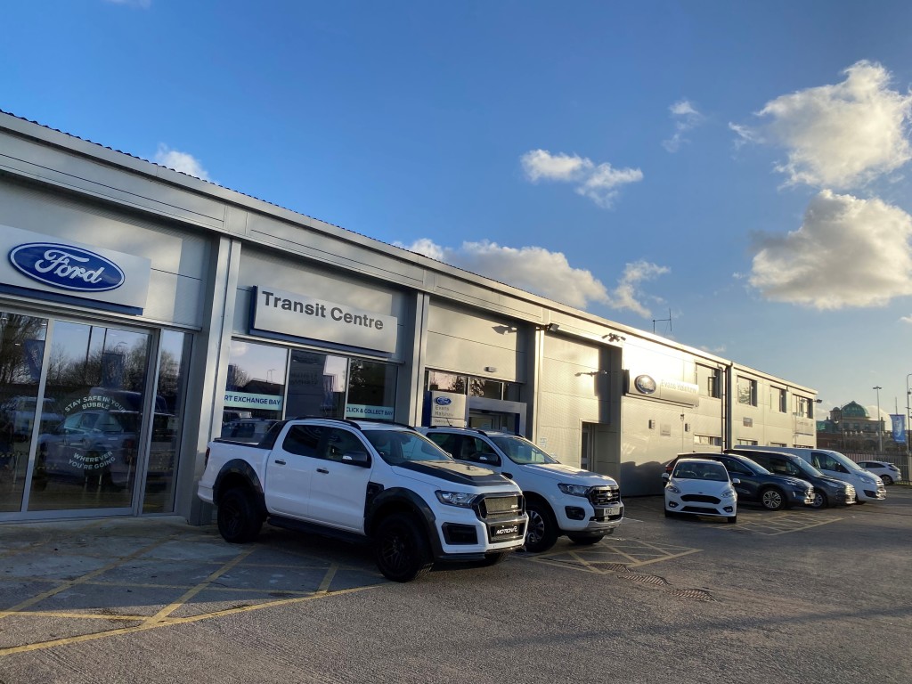 evans halshaw van centre