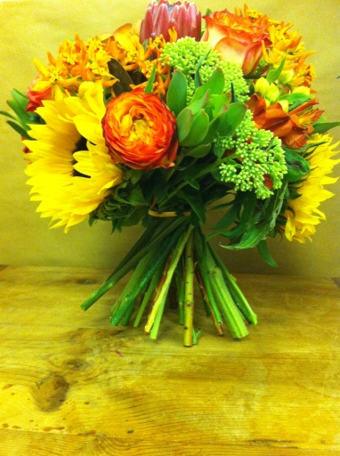 zesty, citrus bouquet