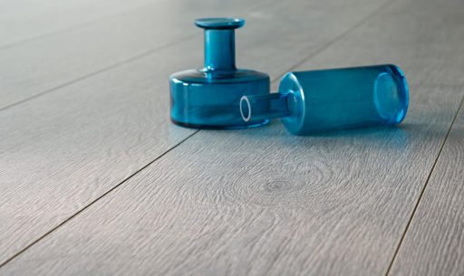 Laminate floor fitter, Karndean floor fitter, Amtico floor fitter, wood floor fitter.