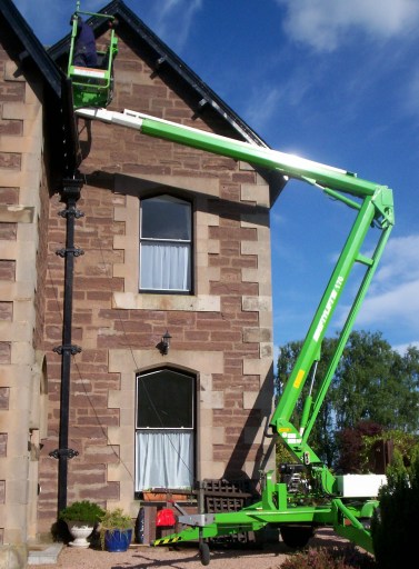 roofline maintenance high level work, chimneys, pointing fascias etc