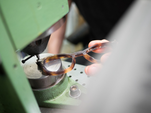 Co_founder-Jamie-Bartlett-riveting-spectacle-frames-inside-the-Banton-Frameworks-workshop