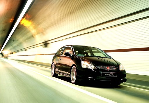 Honda Civic in the Rotherhithe Tunnel
