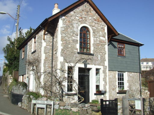 Converting a bunglow into a house finished in stone and slate