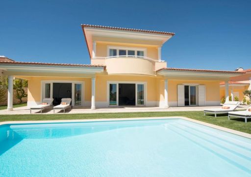 Property for Sale in Lisboa Portugal