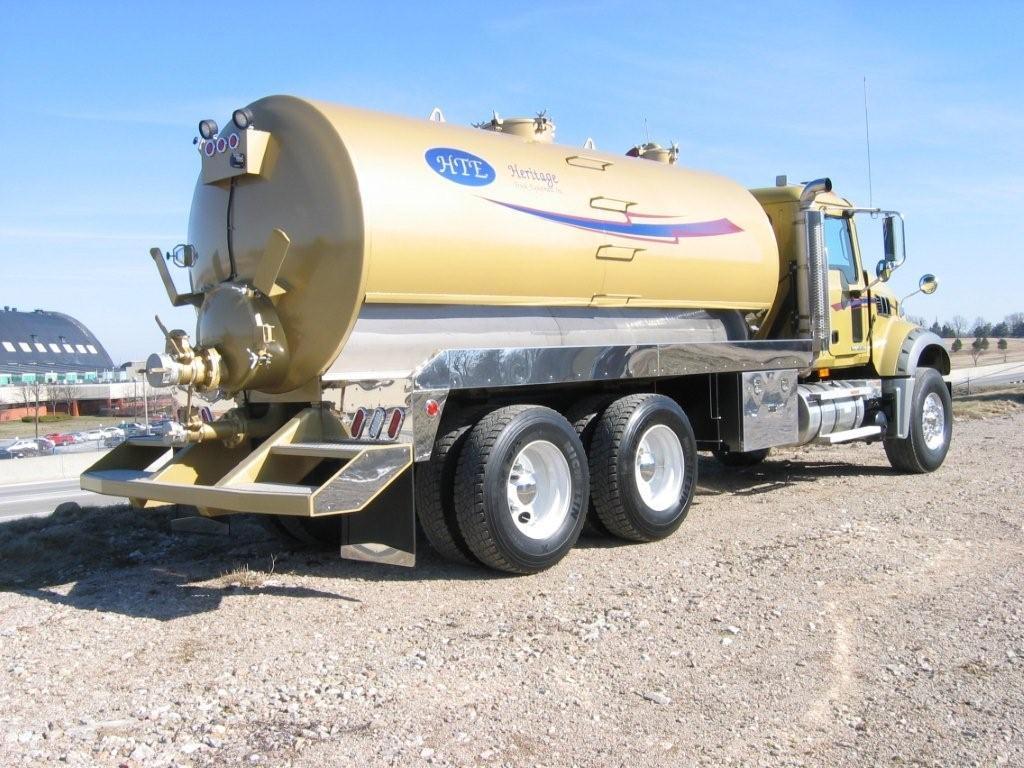 Lapine Trucks, Trailer and Equipment Sales 1400 Brook Park