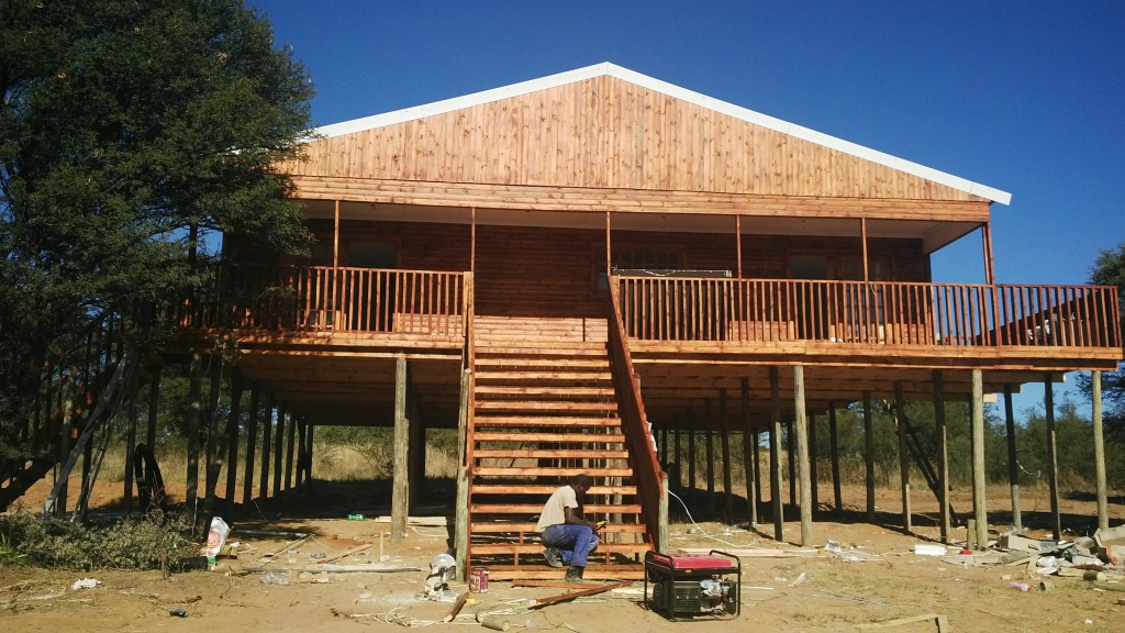 thata wendys log homes 2101 pretoria north, Pretoria North, 0182